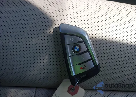 2021 BMW 540I из США, поврежденный, VIN WBA53BJ04MWX00840